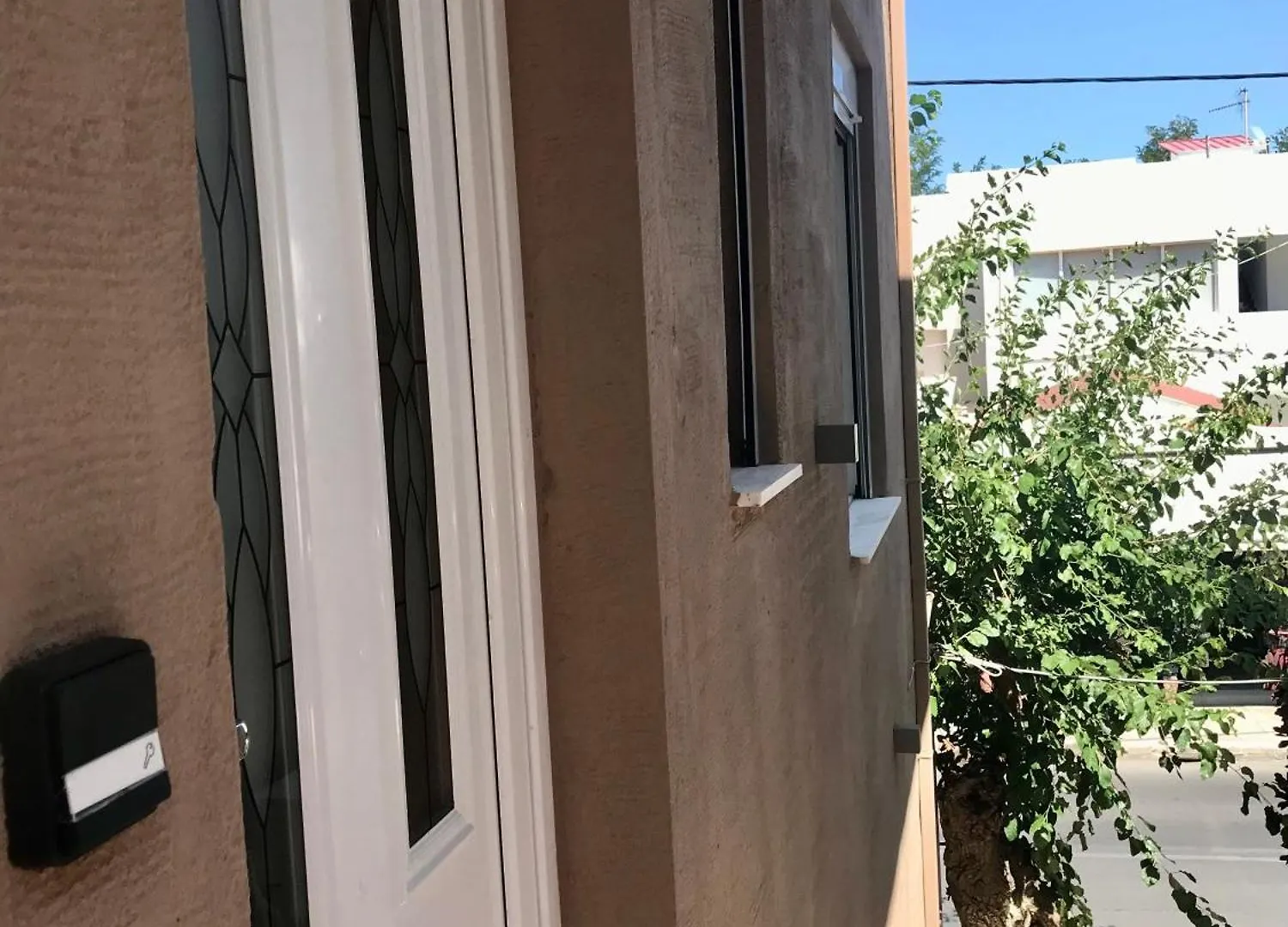 Holiday home Patriko-Bright 3-Bedroom Vacation Home, 200M From The Beach. Rethymno  Greece